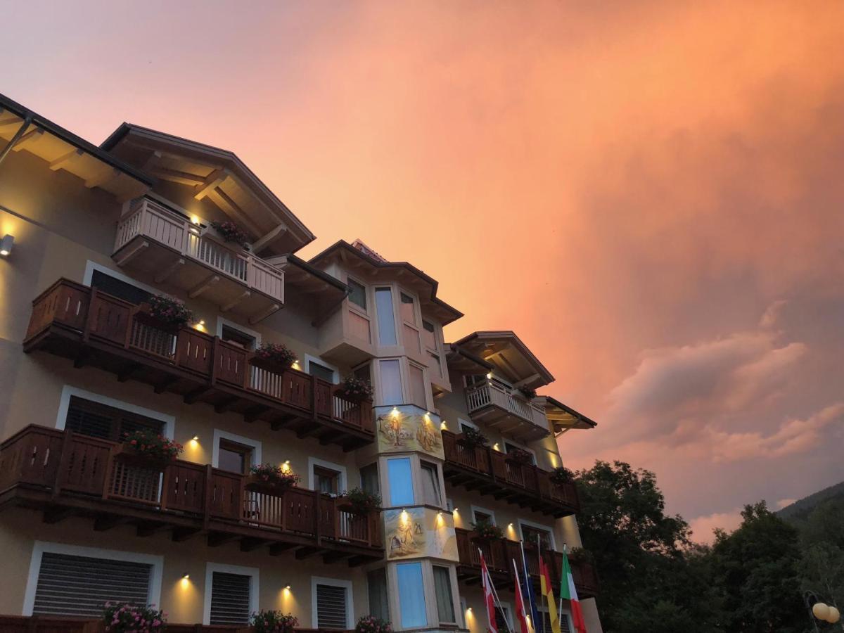 Active Hotel Monte Giner Mezzana (Trentino Alto Adige) Exterior foto